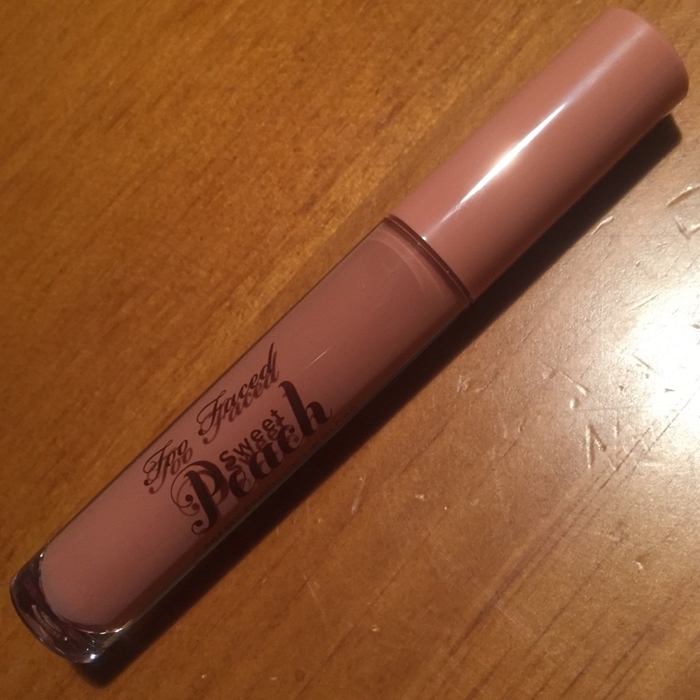 Too Faced Sweet Peach Lip Gloss π - Picture 3 of 10